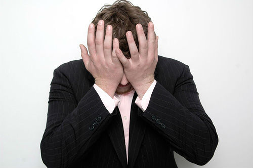 be strong and corageous